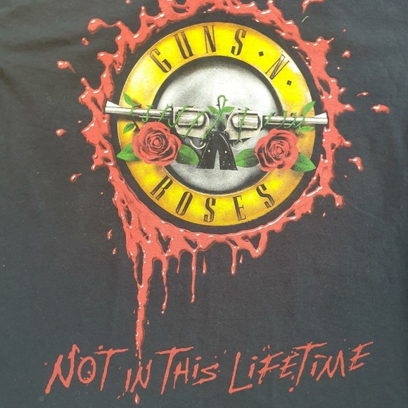 Guns N Roses 2017 Tour T Shirt - Picture 2 of 4